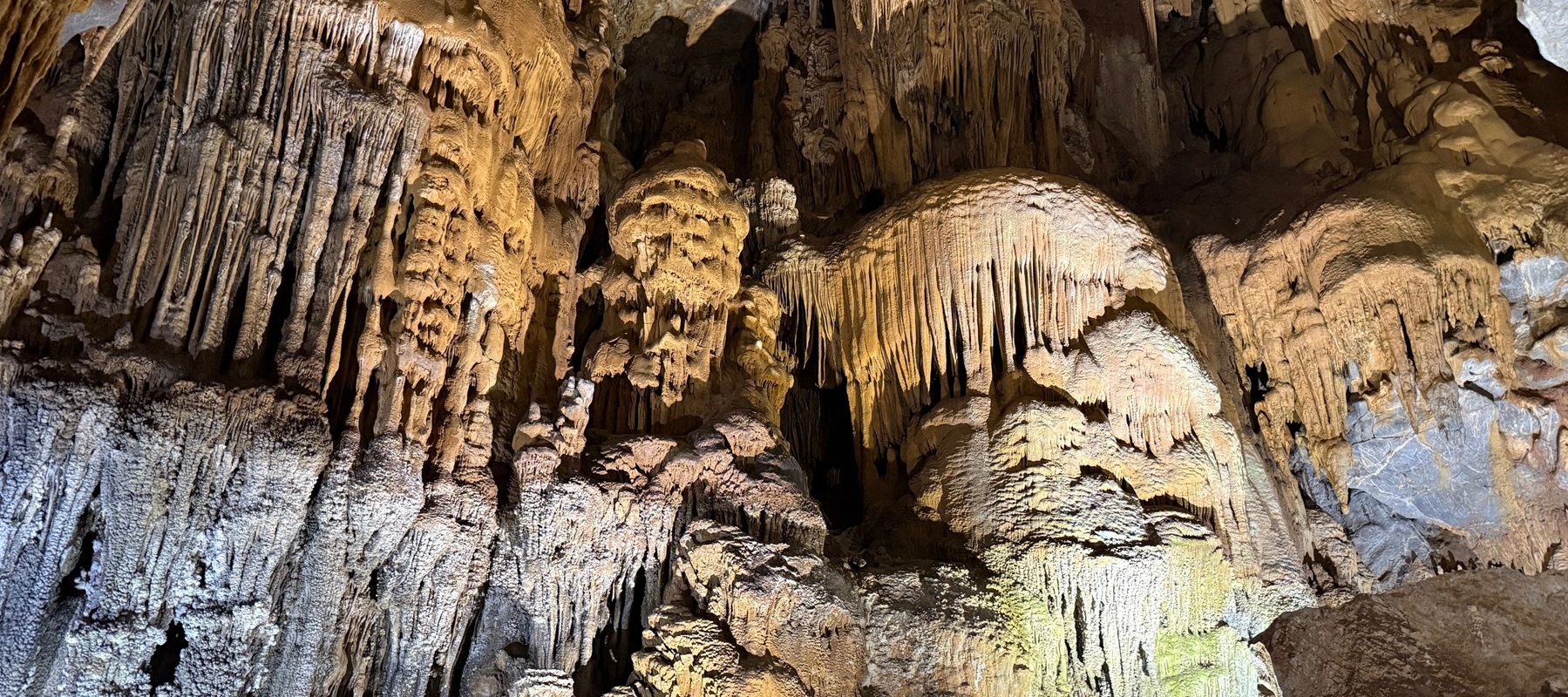 ホイアン旅行はサラトラベルベトナム
