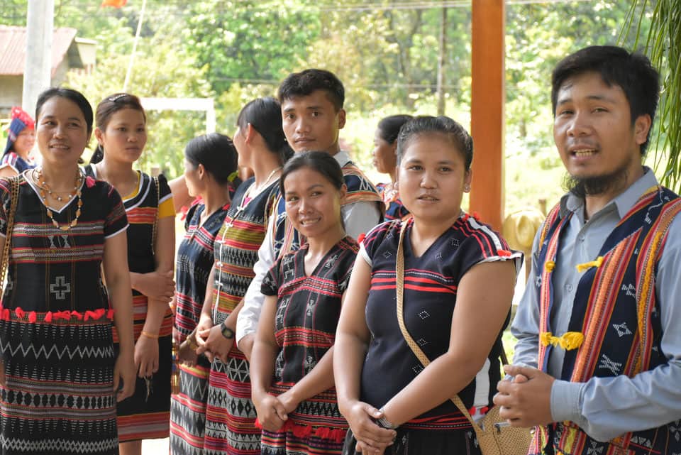 “森の民”カトゥー族の村訪問1日ツアー（ホイアン発）|ホイアン旅行はサラトラベルベトナム