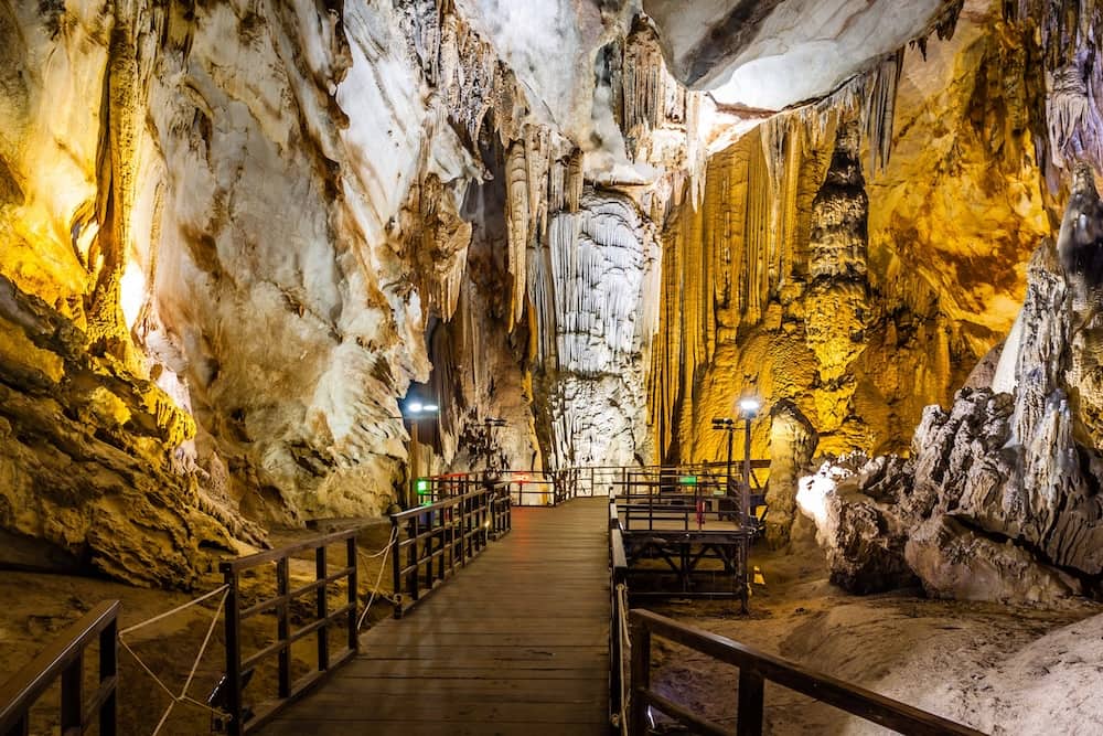 感動必至！世界遺産・天国の洞窟1日観光（フエ発）|ホイアン旅行はサラトラベルベトナム